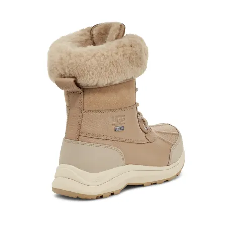 UGG  Adirondack Boot III