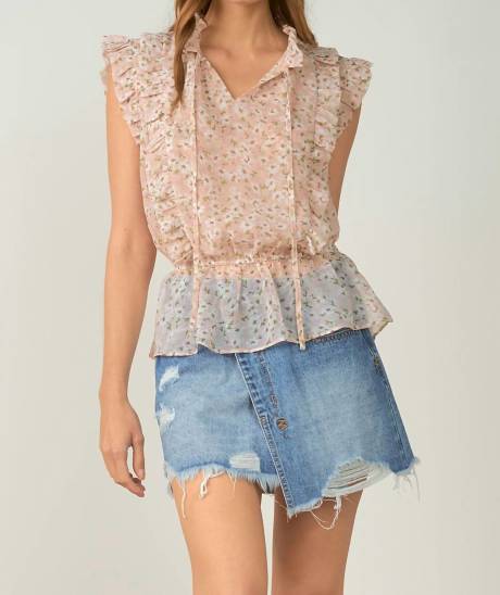 ELAN - Ruffled Sleeveless Floral Top