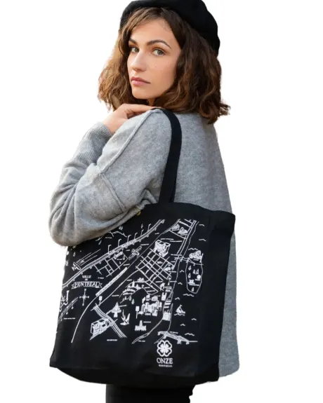 Annick - La Métropolitaine Montreal Canvas Tote Bag