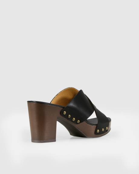 Belle & Bloom Midtown Clog Mule