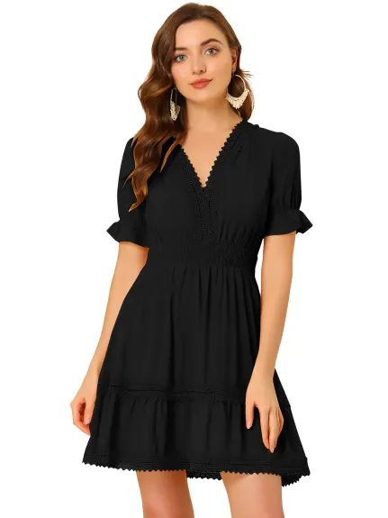 Allegra K- Mini robe bohème à col en V et taille élastique smockée à manches courtes