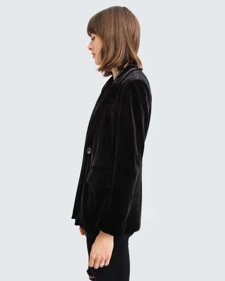 Belle & Bloom Eternity Velvet Blazer