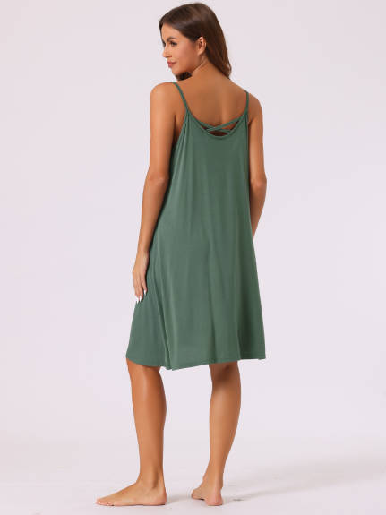 Cheibear - Cross Back Spaghetti Strap Nightgown