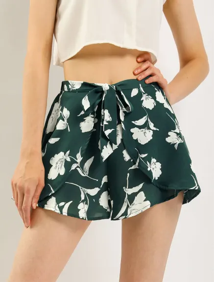 Allegra K- Summer Elastic Waist Beach Floral Shorts