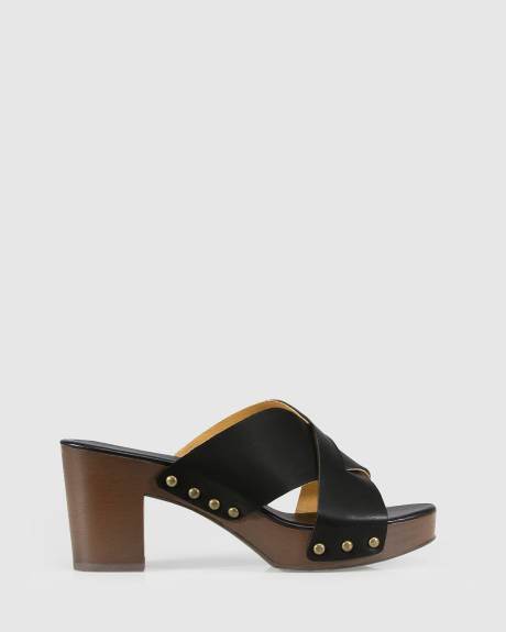 Belle & Bloom Midtown Clog Mule