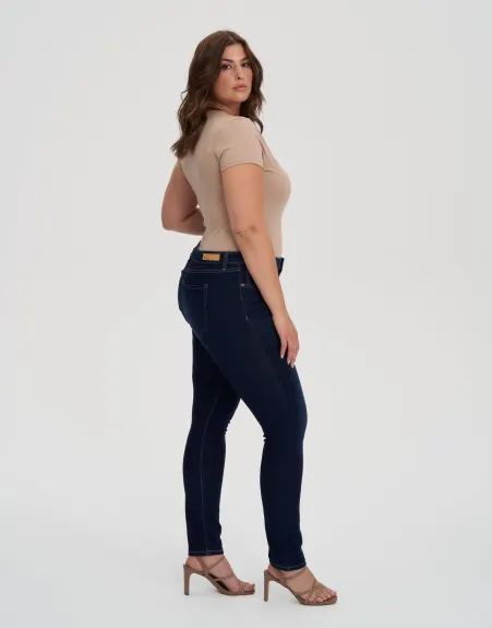 Yoga Jeans- Taille Moyenne Coupe Étroite