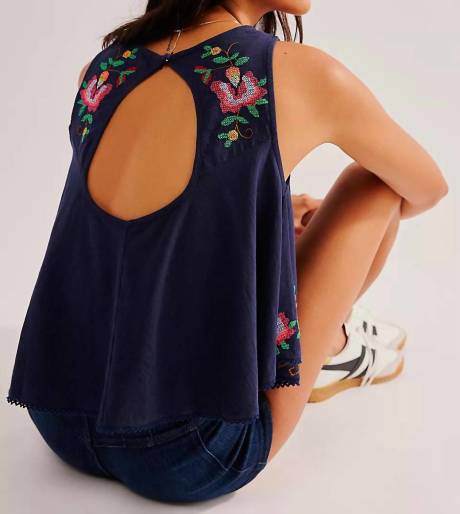 Free People Top brodé Fun & Flirty