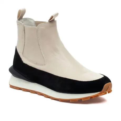 J/SLIDES - Women's Eloise Chelsea Boot