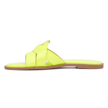 Fashion To Figure Women's Tiana Flat Sandal - WIDE WIDTH