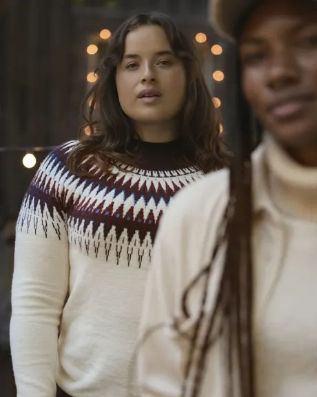 Long-Sleeve Tunic Sweater with Fair-Isle Pattern