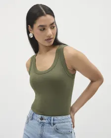 Camisole à Encolure Dégagée et Bretelles Larges