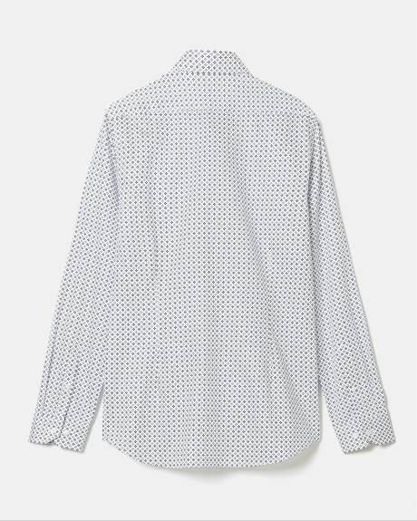 Slim-Fit Dress Shirt with Diamond Pattern