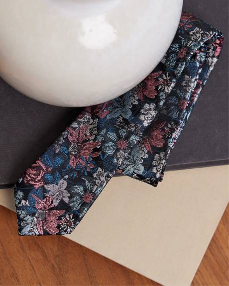 Skinny Tie with Floral Pattern