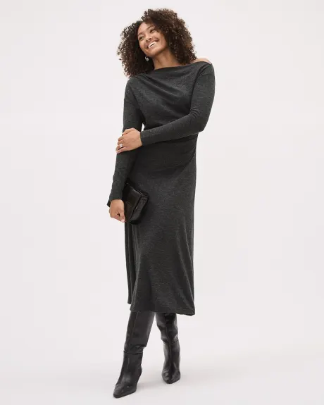 Robe Midi à Manches Longues et Encolure Asymétrique