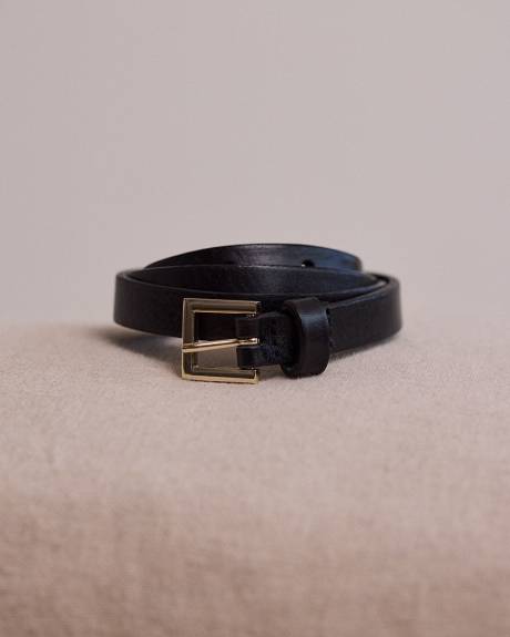 Ceinture Étroite en Cuir avec Boucle Carrée