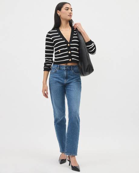 Cropped Cardigan with V Neckline