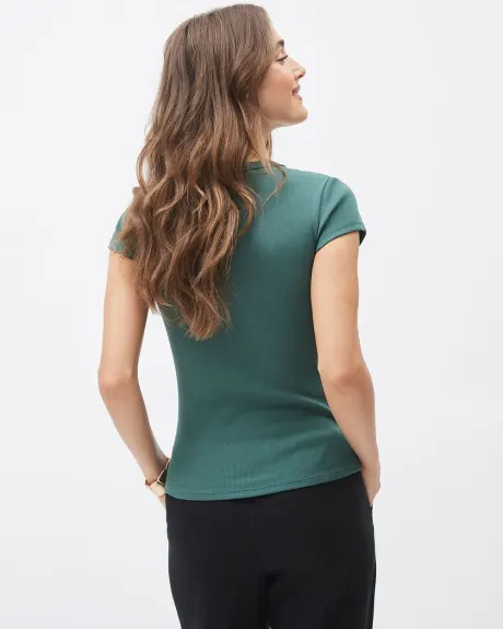 Short-Sleeve Ribbed Bodycon T-Shirt with Crew Neckline