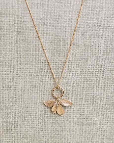 Collier Long avec Pendentif en Fleur