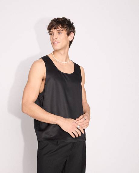 Camisole Satinée à Col Dégagé