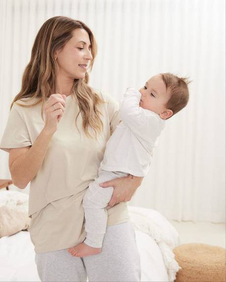 Short-Sleeve Nursing Tee - Thyme Maternity