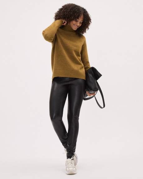 Long-Sleeve Funnel-Neck Spongy Tunic