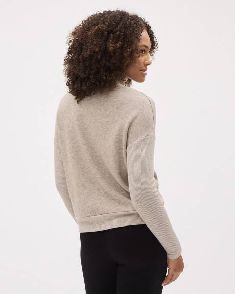 Long-Sleeve Turtle-Neck Brushed-Knit Top