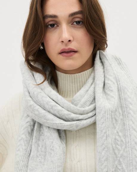 Cable-Knit Scarf