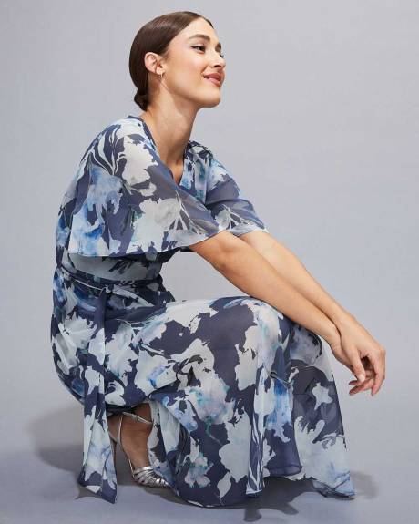 Robe Cocktail Midi Cintrée et Évasée à Manches Courtes à Volants