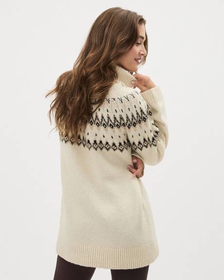 Chunky Turtleneck Sweater with Fair Isle Pattern