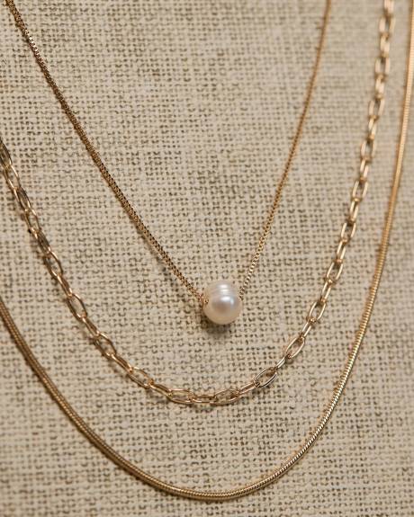 Triple-Chain Necklace with Freshwater Pearl