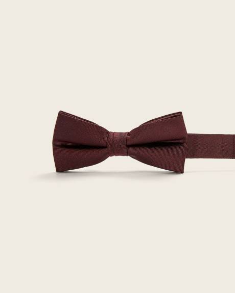 Classic Dark Red Bow Tie