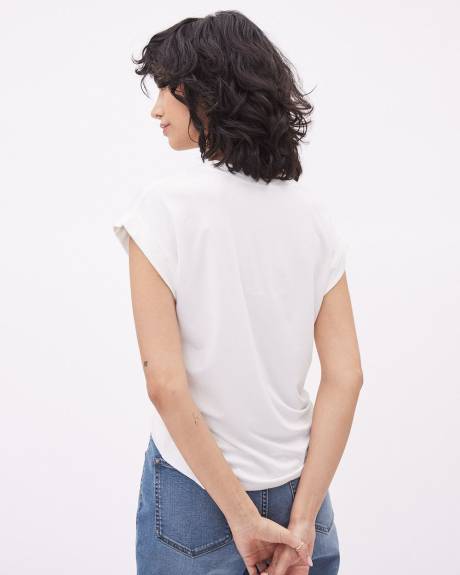 Relaxed-Fit Extended-Sleeve V-Neck Tee