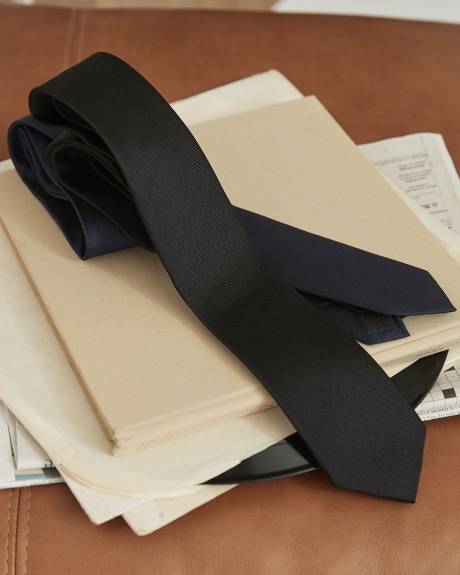 Regular Solid Navy Tie