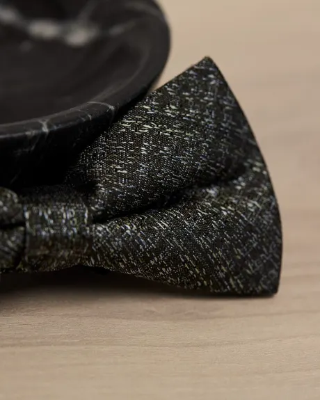 Textured Bow Tie