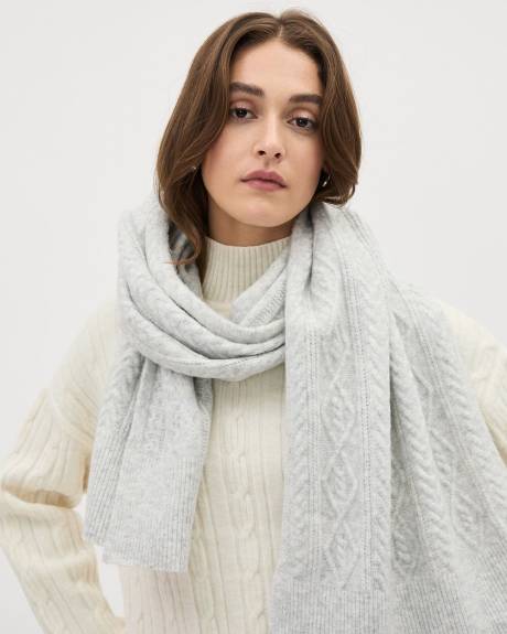 Cable-Knit Scarf