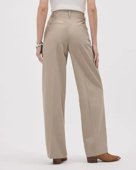 Pantalon Beige à Jambe Large et Taille Haute