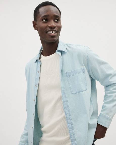 Long-Sleeve Denim Shirt with Chest Pocket