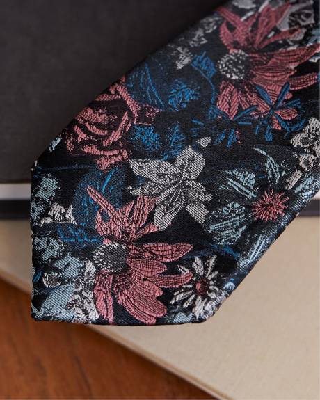 Skinny Tie with Floral Pattern