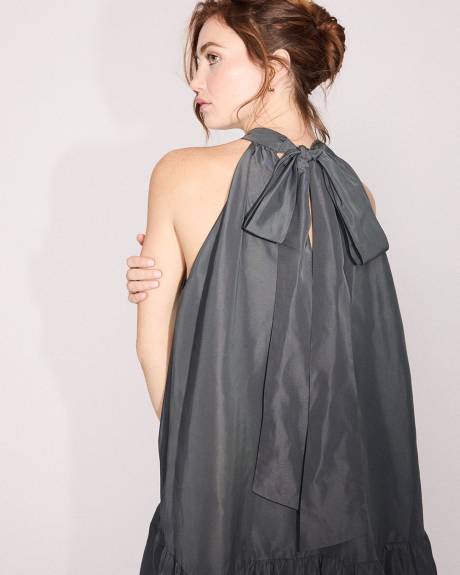 Sleeveless Straight Taffeta Dress