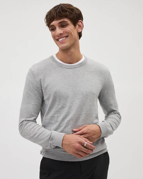 Solid Long-Sleeve Crew-Neck Sweater