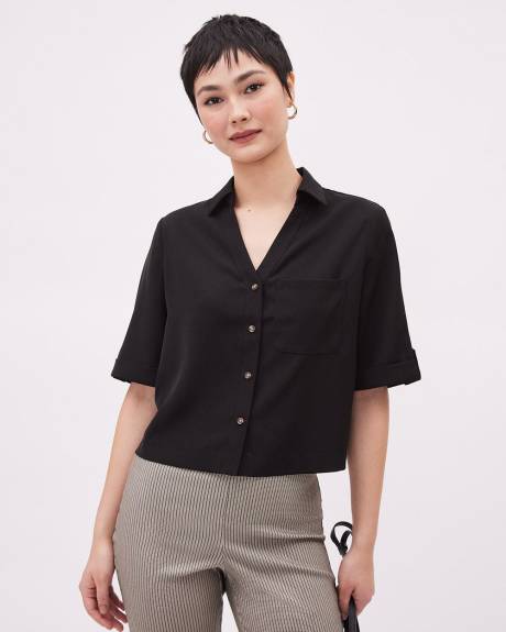 Short-Sleeve Buttoned-Down Crepe Blouse