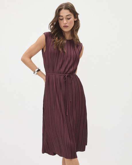 Robe Midi Plissée à Manches Très Courtes