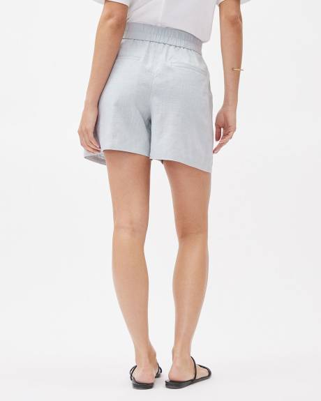 Mid-Rise Linen-Blend Short