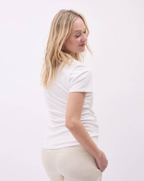 The Perfect Crew-Neck T-Shirt - Thyme Maternity