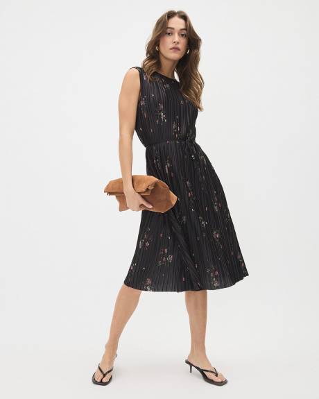 Extended-Sleeve Pleated Midi Dress