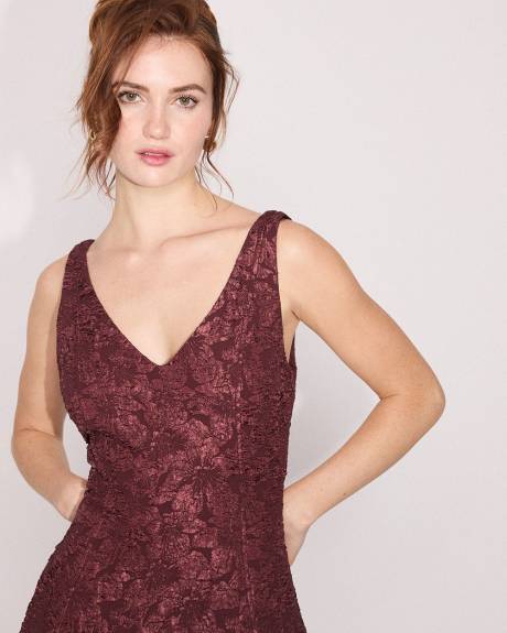 Sleeveless Fit and Flare Jacquard Dress